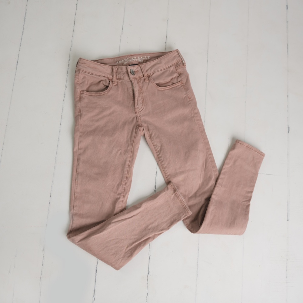 American Eagle super stretch blush jean size 2